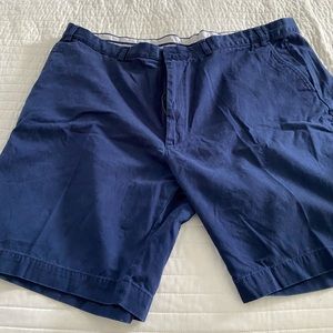 Roundtree & York Casuals brand shorts.